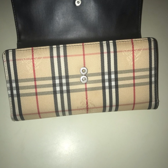 Authentic BurberryLondon blue label wallet. - Picture 5 of 7